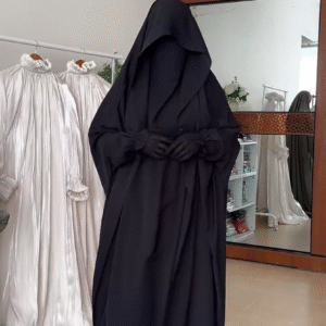 আয়েশা জিলবাব সেট--